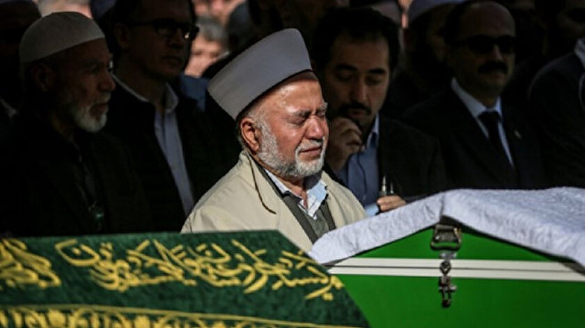 Bursa Haberleri Emekli Imam Oglu Ve Torununun Cenaze Namazini Kildirdi