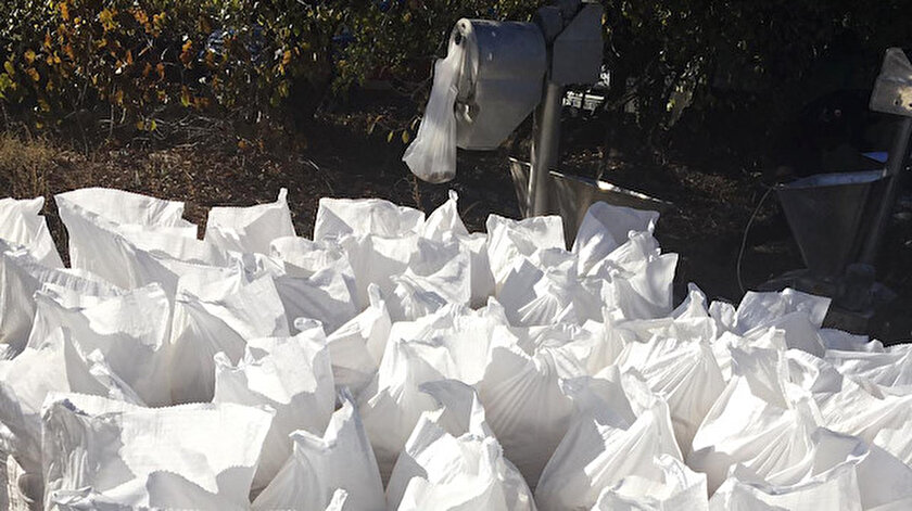 Böceklenen unları paketleyen şahıslar yakalandı.