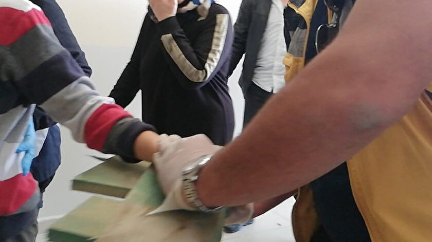 Bursa Haber Hastaneye Eline Batan Civili Tahtayla Getirildi