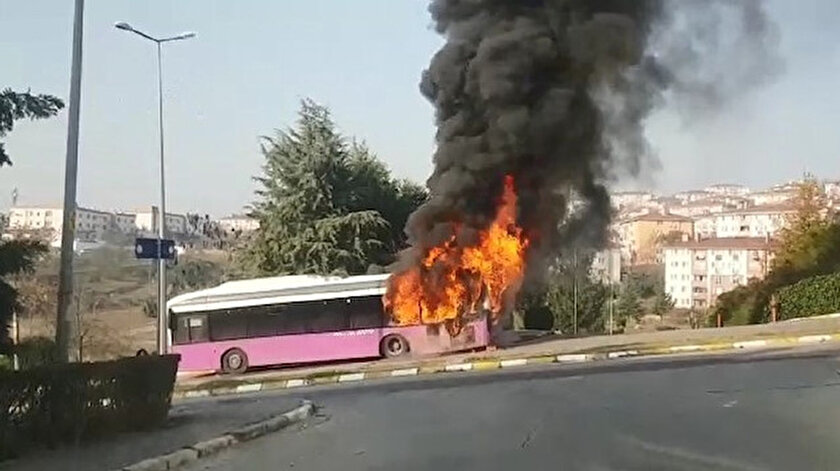 Duzce Haberleri Belediye Otobusu Alev Alev Yandi