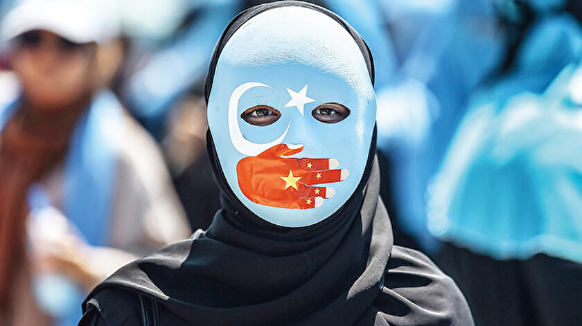 Uygur Türkleri asimile ediliyor - Yeni Şafak