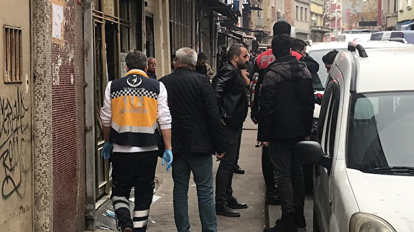istanbul beyoglu nda internet kafeye silahli saldiri 4 yarali yeni safak