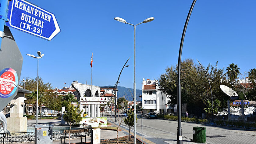 Adı Bülent Ecevit Bulvarı olarak değiştirilen bulvar.