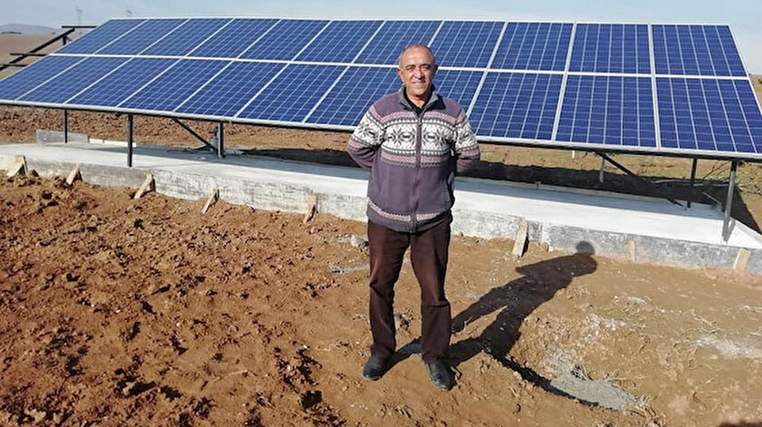 Bursa Haberleri Tarlasina Gunes Enerjisi Sistemi Kurdu Sifir Maliyetle Ciftcilik Yapacak