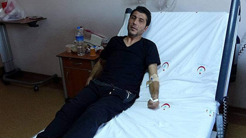 Sağlık ekipleri Cihani Rıza Üzülmez’i ambulanstan indirdi.