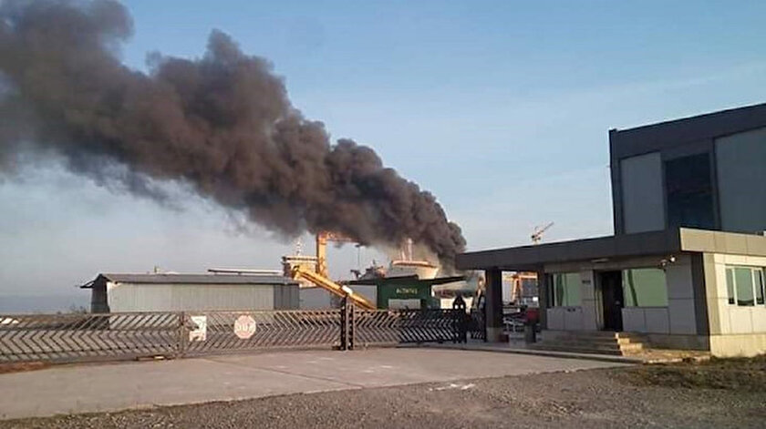 Yalova Son Dakika Haberleri Yalova Da Tersanenin Boya Deposunda Cikan Yangin Sonduruldu