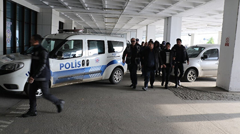 FETÖ’cüleri Yunanistan’a kaçırmaya çalışan şebeke çökertildi.