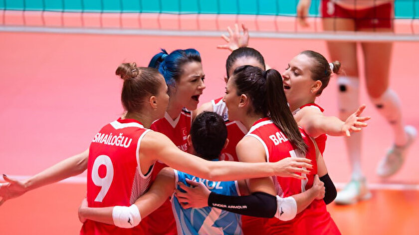 Milliler maçın ardından büyük sevinç yaşadı.