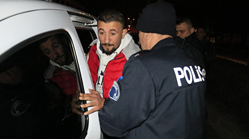Drift atıp polise yakalanan sürücünün ehliyetine 2035’e kadar el konuldu.