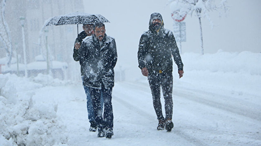 Meteorolojiden bazı illere yağış uyarısı yapıldı.