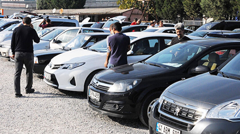 İkinci el otomobil fiyatların Şubat ayı sonu itibariyle normale dönmesi bekleniyor.