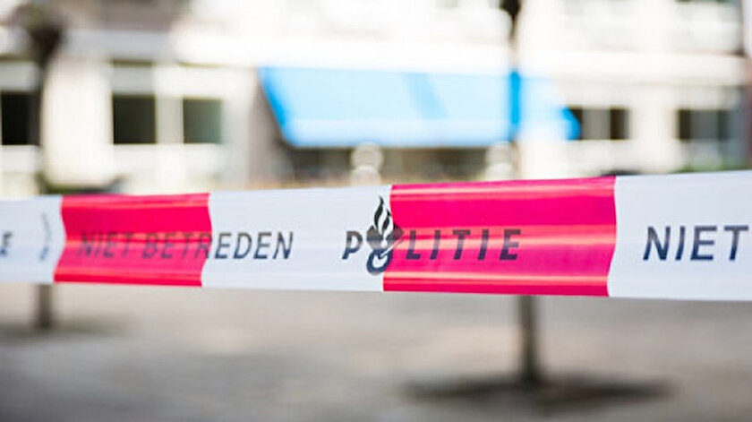 Hollanda polisi, bombalı mektupların nereden gönderildiğini bulmaya çalışıyor.