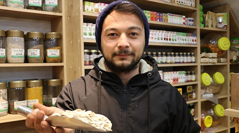 Kuru yemişçi Recai Doğanay