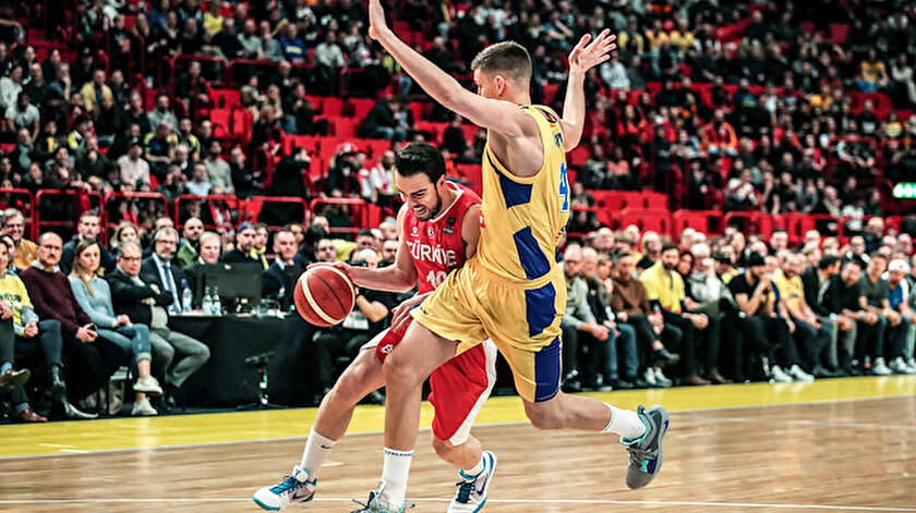 A Milli Erkek Basketbol Takımının yüzü gülmüyor