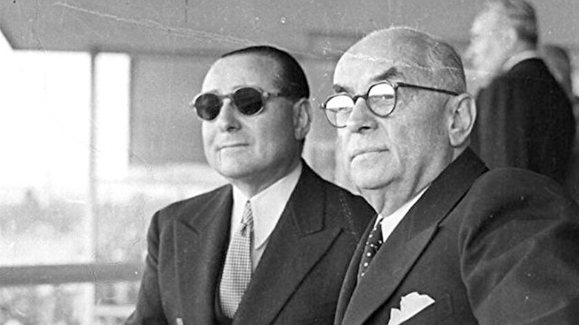 Adnan Menderes(sol) Celal Bayar(sağ)
