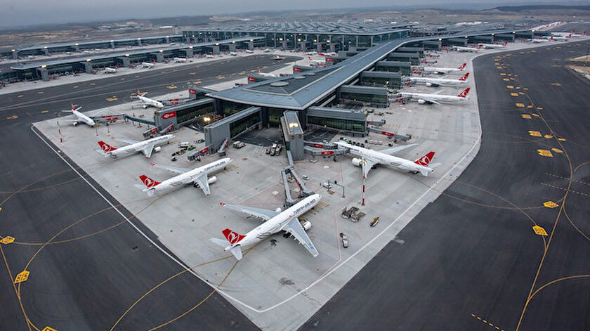 İstanbul Havalimanı 11 ayda 400 bin uçakla 64 milyon yolcuya hizmet verdi