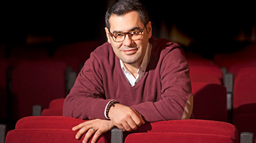Enver Aysever
