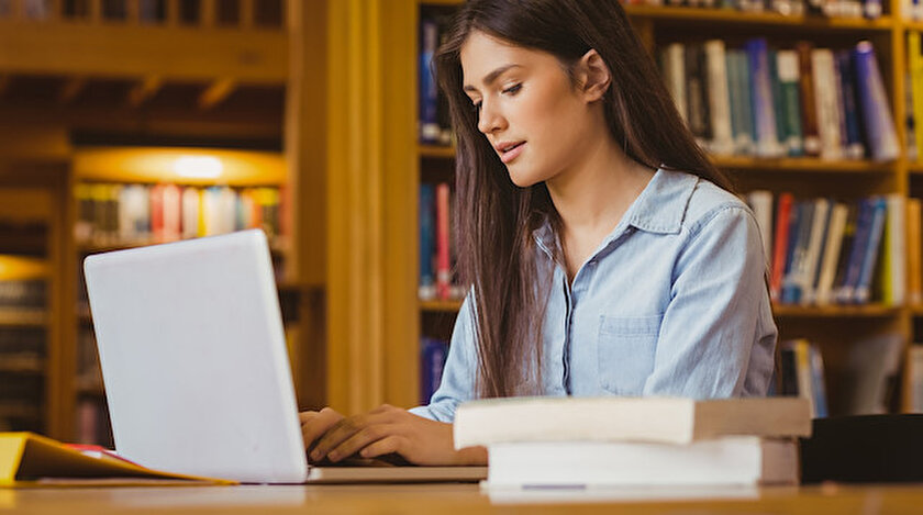Üniversitelerde 23 Marttan itibaren online eğitim başlıyor