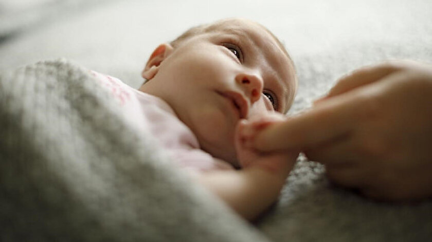 Yunanistan Da Koronavirus Tasiyicisi Anne Saglikli Bebek Dogurdu