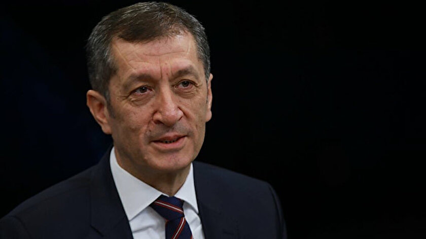 Milli Eğitim Bakanı Ziya Selçuk, TVNET ekranında merak edilen soruları yanıtladı.