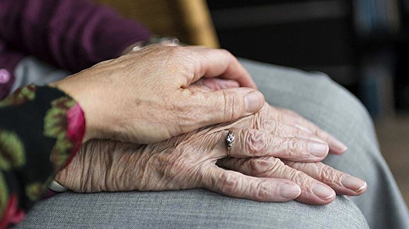 Türkiye'de 2019'da nüfusun yüzde 9.1'ini oluşturan 7 milyon 550 bin 727 kişi, 65 yaş ve üzerinde bulunuyor.