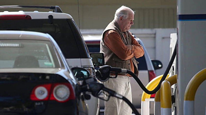 Benzine bir indirim daha geliyor