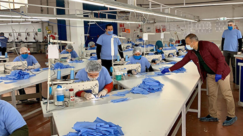 Tunceli Valisi Sonel Koronaviruse Duvar Ordu Binlerce Maske Uretilip Dagitildi Araclara Plaka Sirasi Konuldu