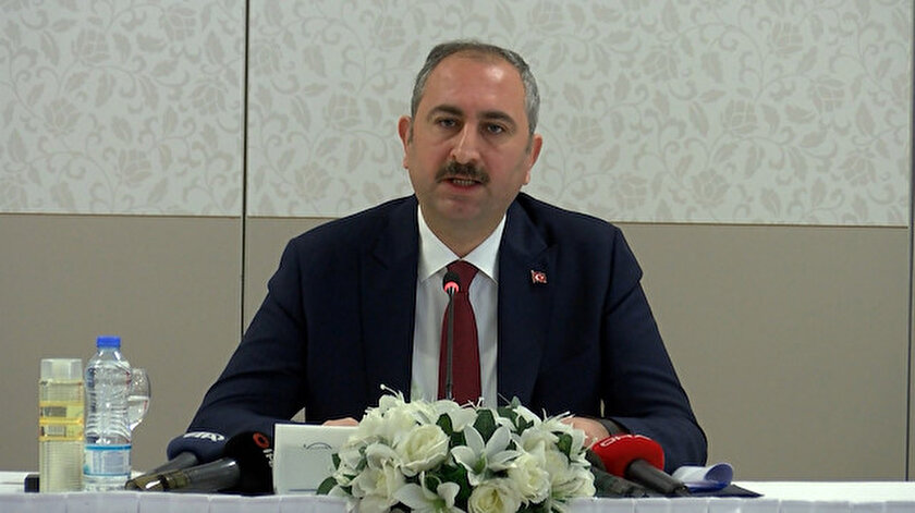 Adalet Bakanı Abdulhamit Gül.