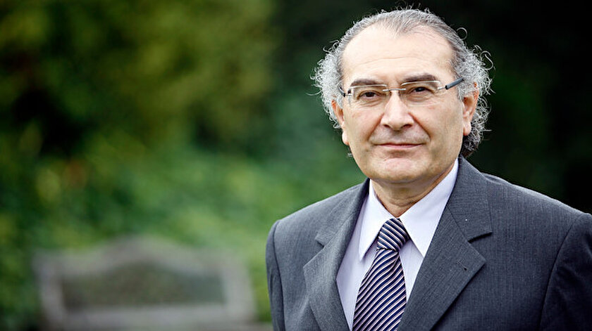 Psikiyatrist Prof. Dr. Nevzat Tarhan