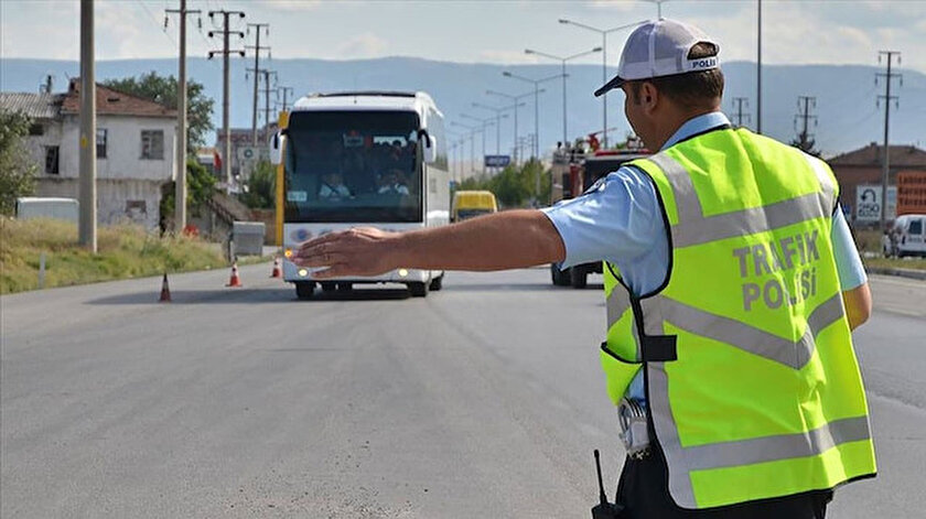 Ihbar Edilen Otobusten 4 Koronaviruslu Hasta Cikti