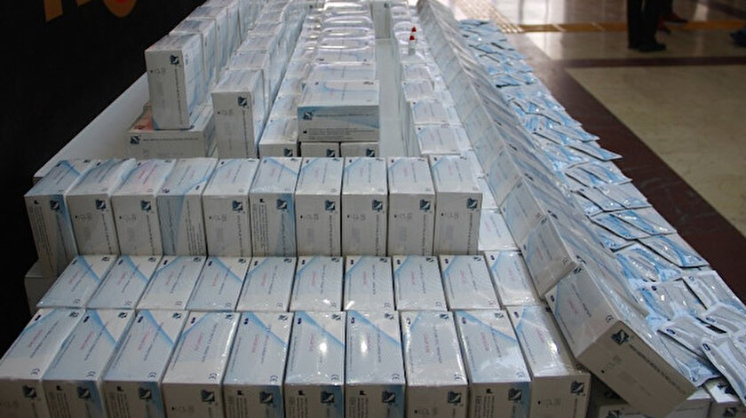 Istanbul Sisli De 5 Bin 575 Adet Koronavirus Test Kiti Ele Gecirildi