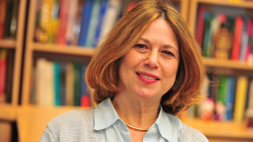 Prof. Dr. İvet Bahar