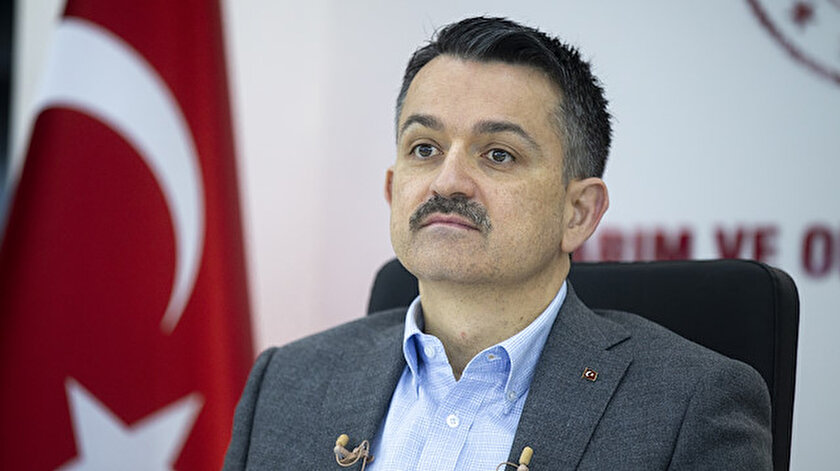 Bakan Pakdemirli: Yetiştiricilerimize hayvan başı 65 lira yem desteği veriyoruz