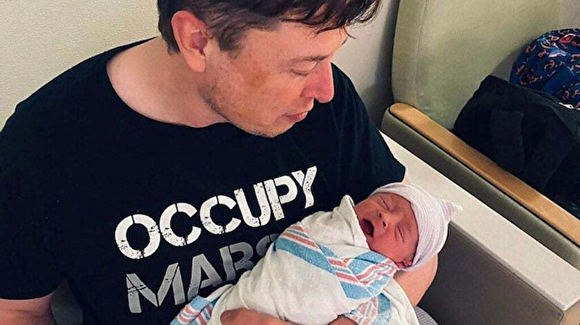 Elon Musk'ın oğluna verdiği isim yasalara takıldı.