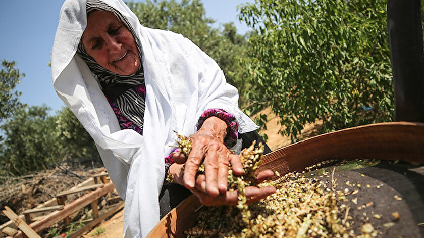 Geleneksel yöntemlerle elle yapılan firiğin lezzeti başka.