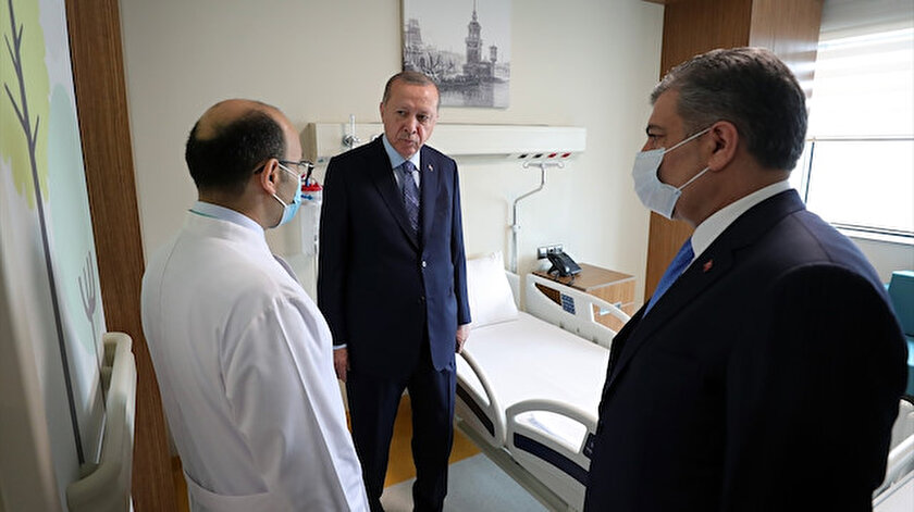 Erdoğandan Başakşehir Çam ve Sakura Şehir Hastanesi paylaşımı: Türkiyenin marka eseri olacak