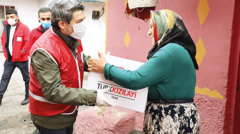 Kızılay Başkanvekili Dr. Naci Yorulmaz Yeni Şafaka konuştu: 90 bin gönüllüde sıfır vaka