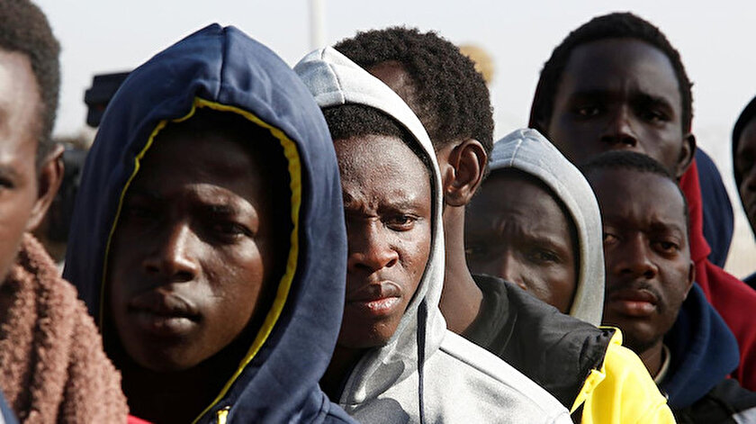 Libyada insan kaçakçısının yakınları intikam için en az 30 göçmeni öldürdü