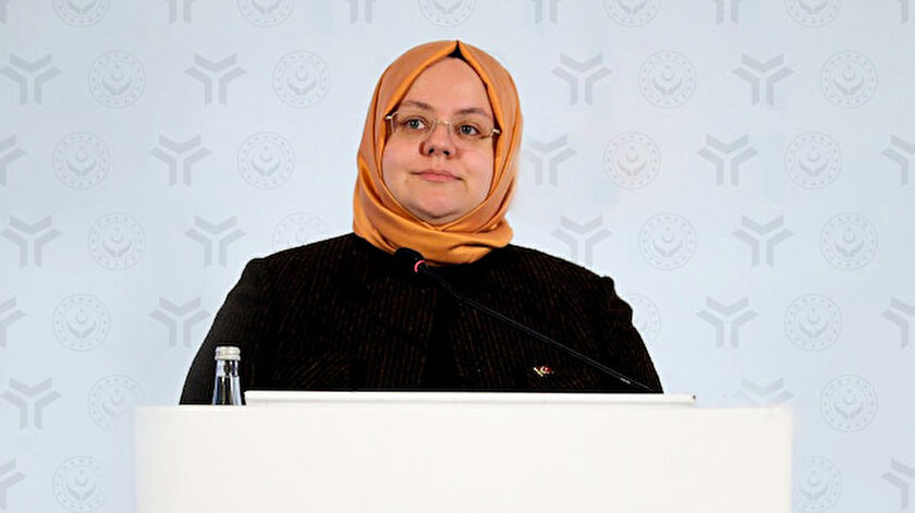 Bakan Zehra Zümrüt Selçuk