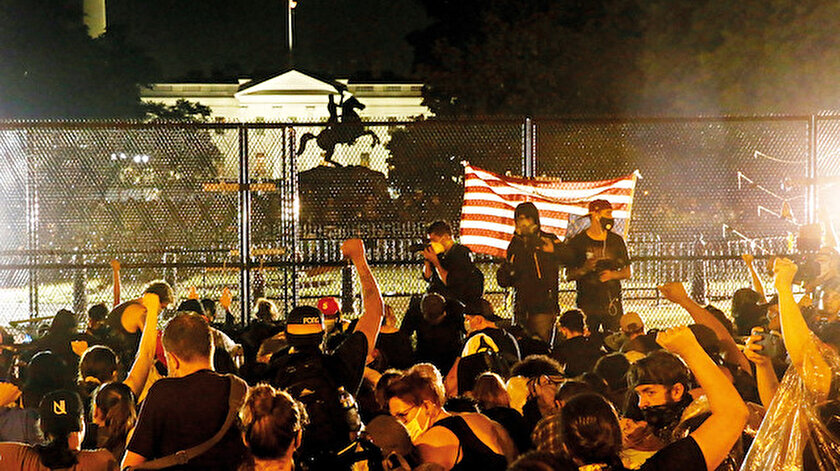 Eylemlerin hedefi Beyaz Saray:  ABDde çalışan Türk polis perde arkasında oynanan oyuna dikkat çekti