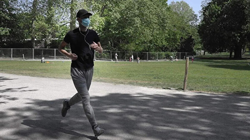 Maske ile spor yaparak hayatınızı riske atmayın!
