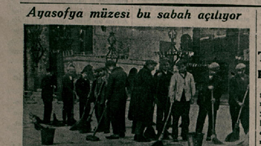 Ayasofya'nın açılışı 1935 yılı Şubat ayı tarihli gazetelerde böyle duyuruldu.