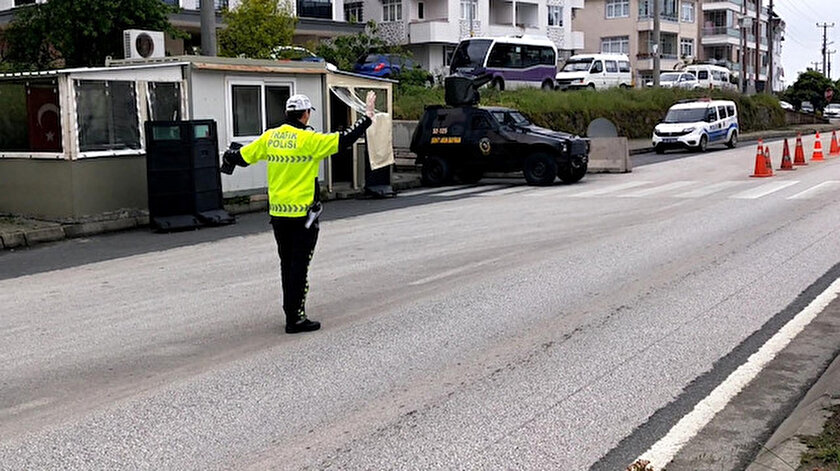 Polis, ehliyetine 2070 yılına kadar el konulan alkollü sürücüyü anons etti.