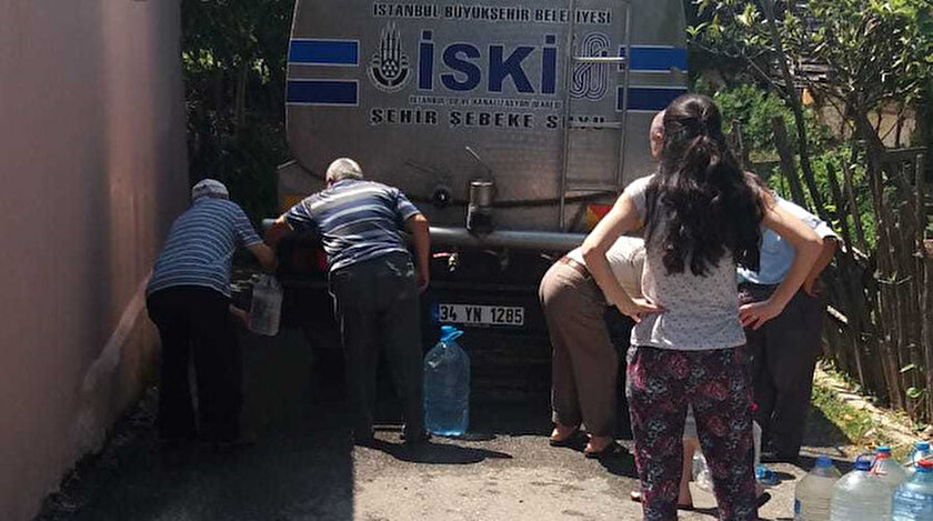 İstanbullu 16 yıl sonra Şile'de su tankeriyle buluştu.