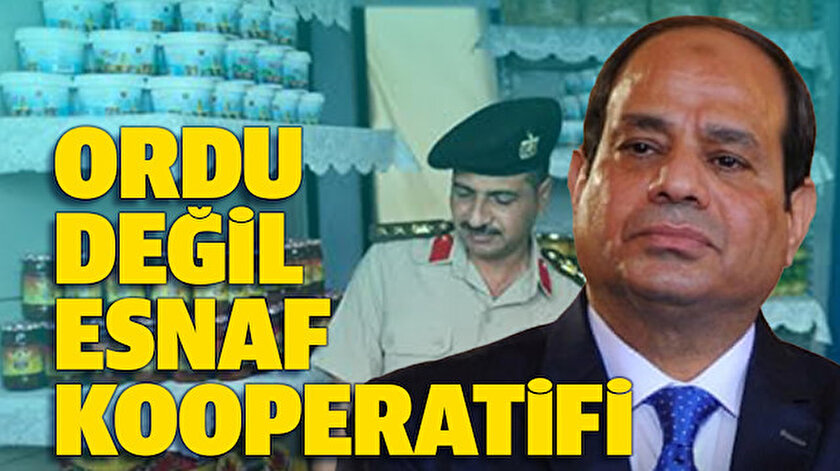 Ordu elma armut satmakla meşgul.