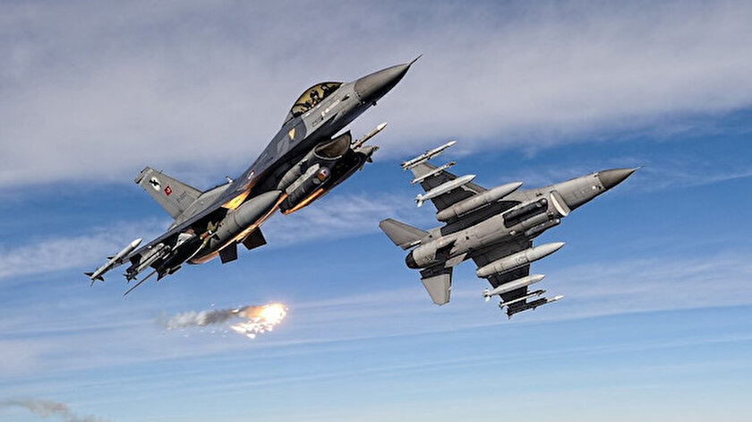 3 PKK'lı terörist, hava harekatıyla etkisiz hale getirildi.