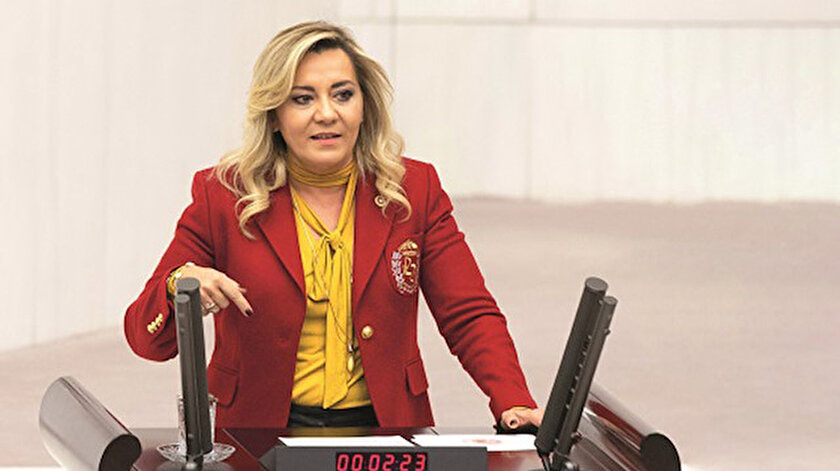 Aylin Cesur