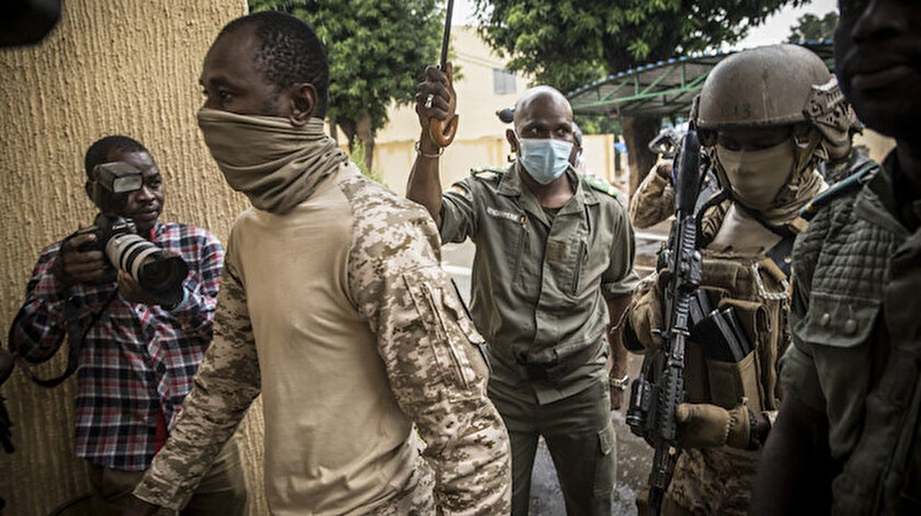 Mali'deki darbenin bir numarası Albay Assimi Goita