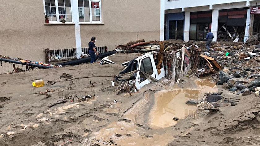 Giresun Da Sel Ve Heyelanlar Nedeniyle Mahsur Kalan Vatandaslarin Kurtarilmasi Icin Calisma Yurutuluyor