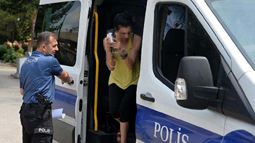 Ayşegül O. 1 yıl 3 ay hapis cezasına çarptırıldı.